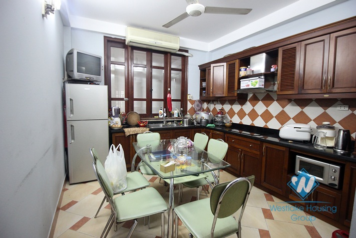Nice, fully furnished house in Ba Dinh for rent